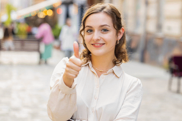 چطور با مشکلات مالی در رابطه روبرو شویم؟